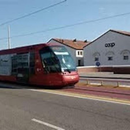 Апартаменты Sunrise30Mt Tram Ingresso Indipendente Parcheggio Местре Экстерьер фото
